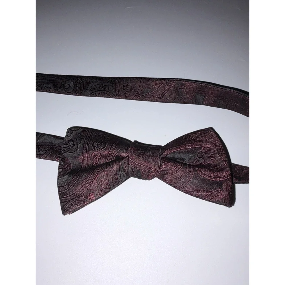 J Ferrar JF Maroon Burgundy Geometric Woven Adjustable Pretied Bowtie Bow Tie